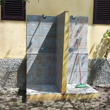 Sa Domu De Pardinu Tatil Evi *